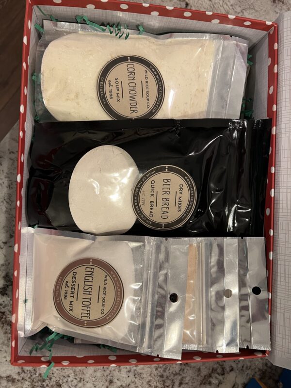 Meal in a Gift Box - Image 3